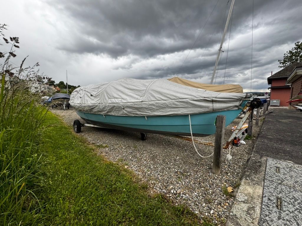 Yamaha Barche: Motorboot 6PS Seehofer GFK – Usato da Salmsach venduto da Danryo 2