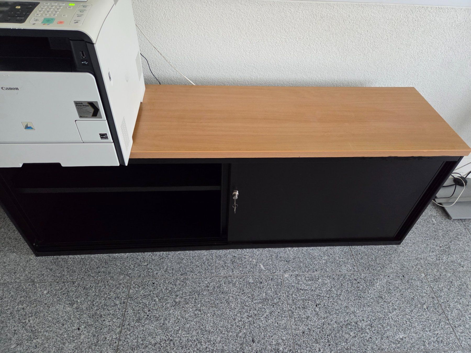 Vitra Cassettiere: Vitra Büro Sideboard – Usato da Wollerau venduto da LidijaH 2