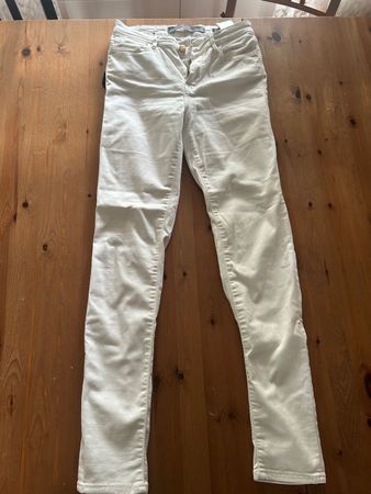 Guess Jeans, weiss, Grösse 29 - Sommer Sale!
