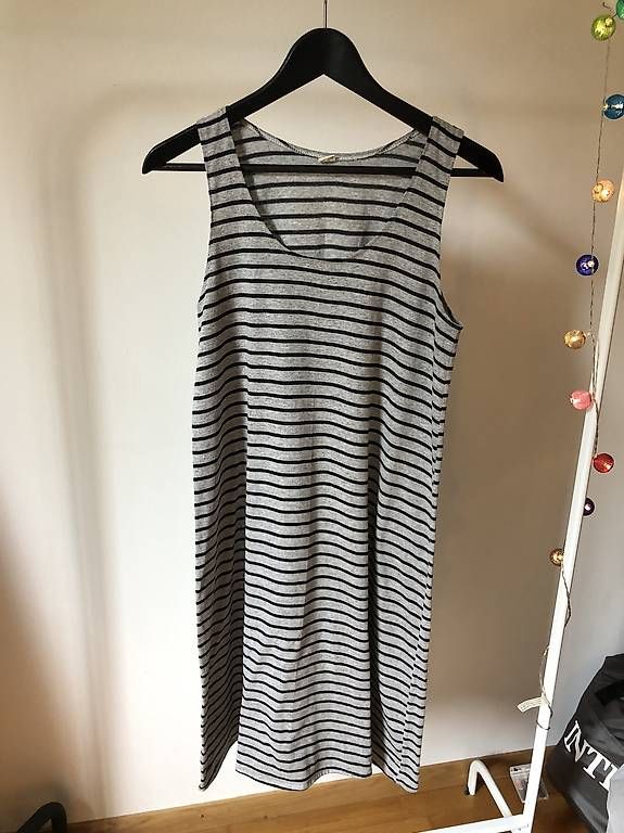 Vestiti: Kleid von Fizzen – Usato da Thun venduto da hvitmafur