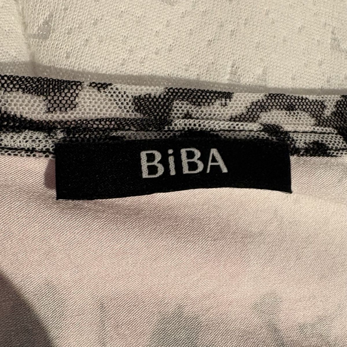 Biba Top: Sommerliches Biba Top mit Blumenmuster – Nuovo (secondo la descrizione) da Brünisried venduto da Livtsukki2ndHand 7