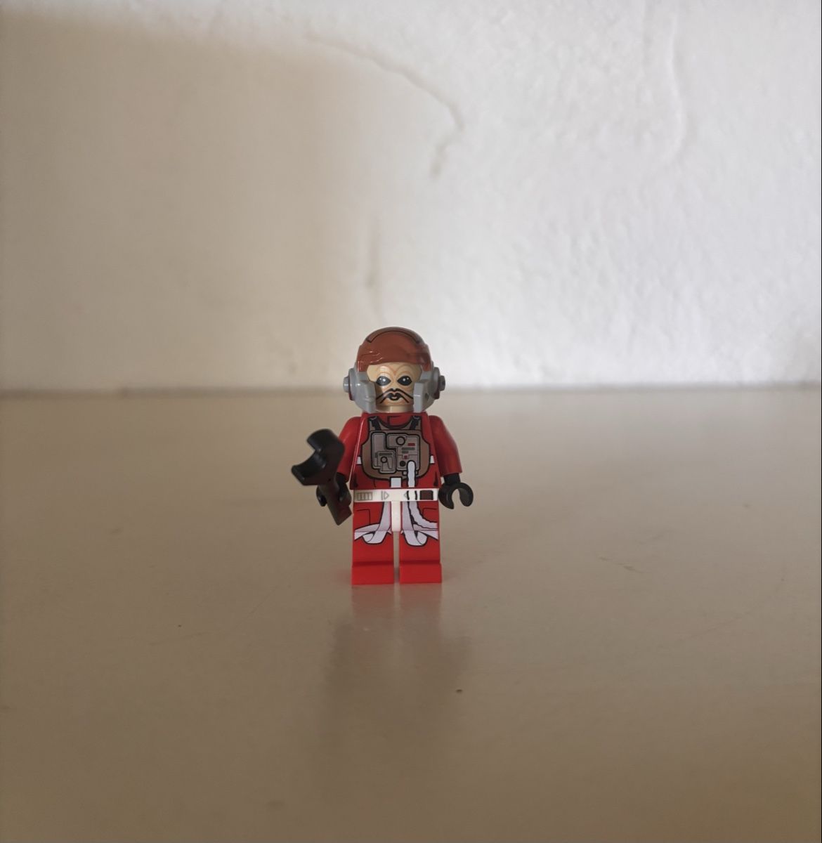 Lego Statuette: LEGO Star Wars Ten Numb – Usato da Sissach venduto da Geopatral