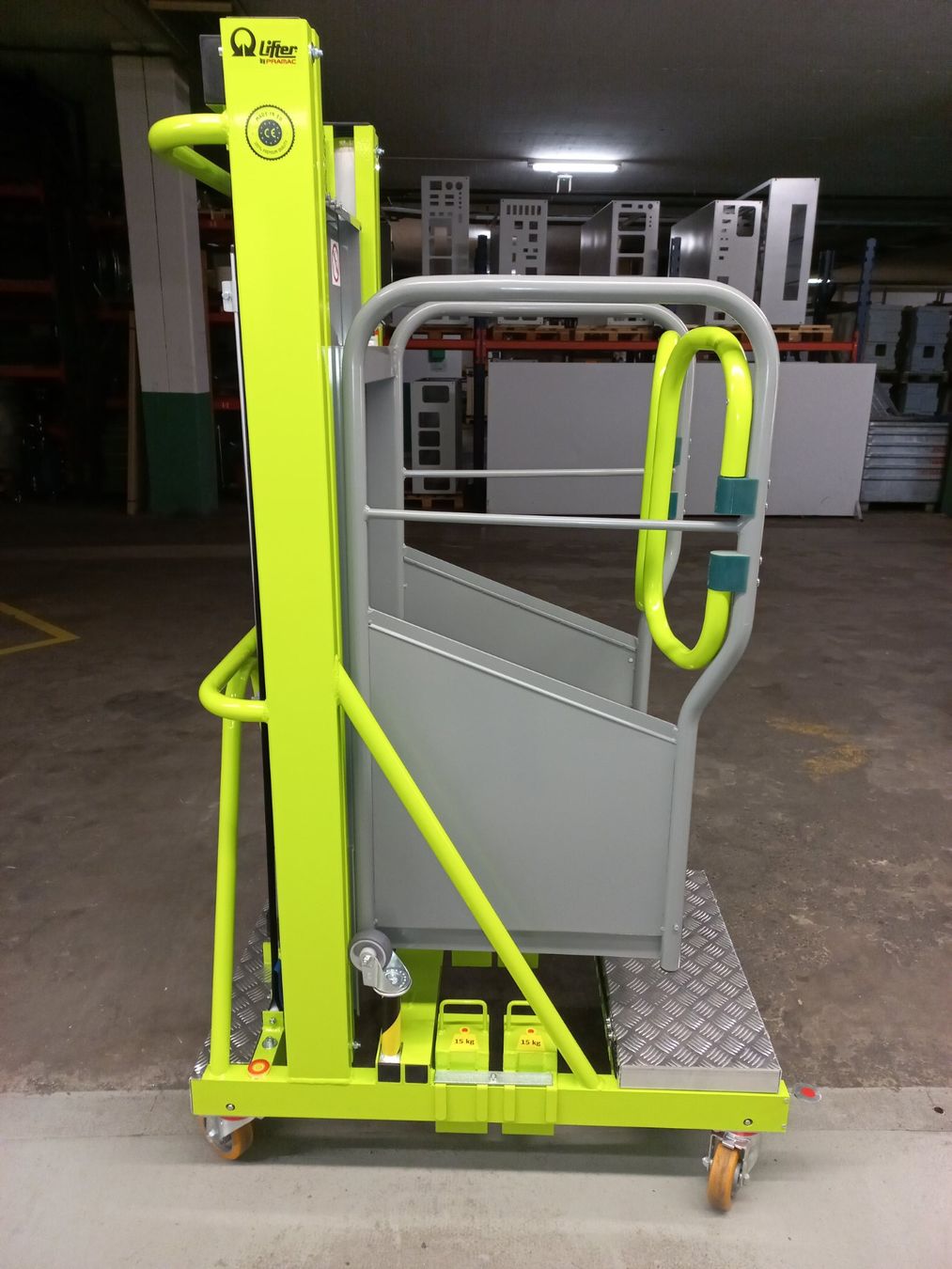 Piattaforme elevatrici & Crick: Pramac LP 12 Personenlift – Usato da Frasnacht venduto da martin.schlaepfer 2