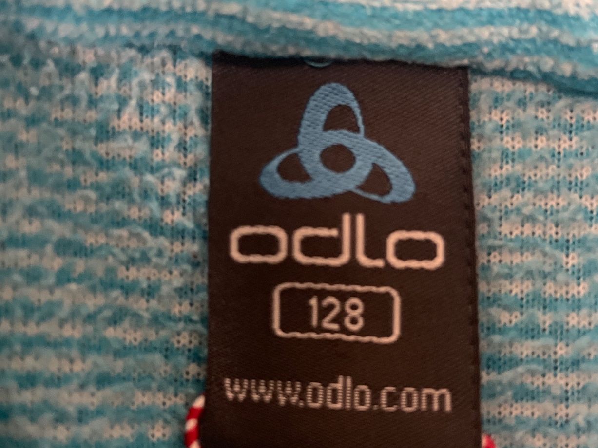 Odlo Pulls et sweat-shirts: Odlo Thermopullover Gr.128 – D'occasion à Horgen par Abeille80 3