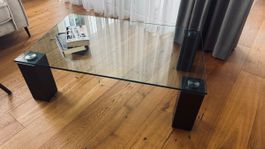 Couchtisch Glas mit schwarzen Beinen guter Zustand