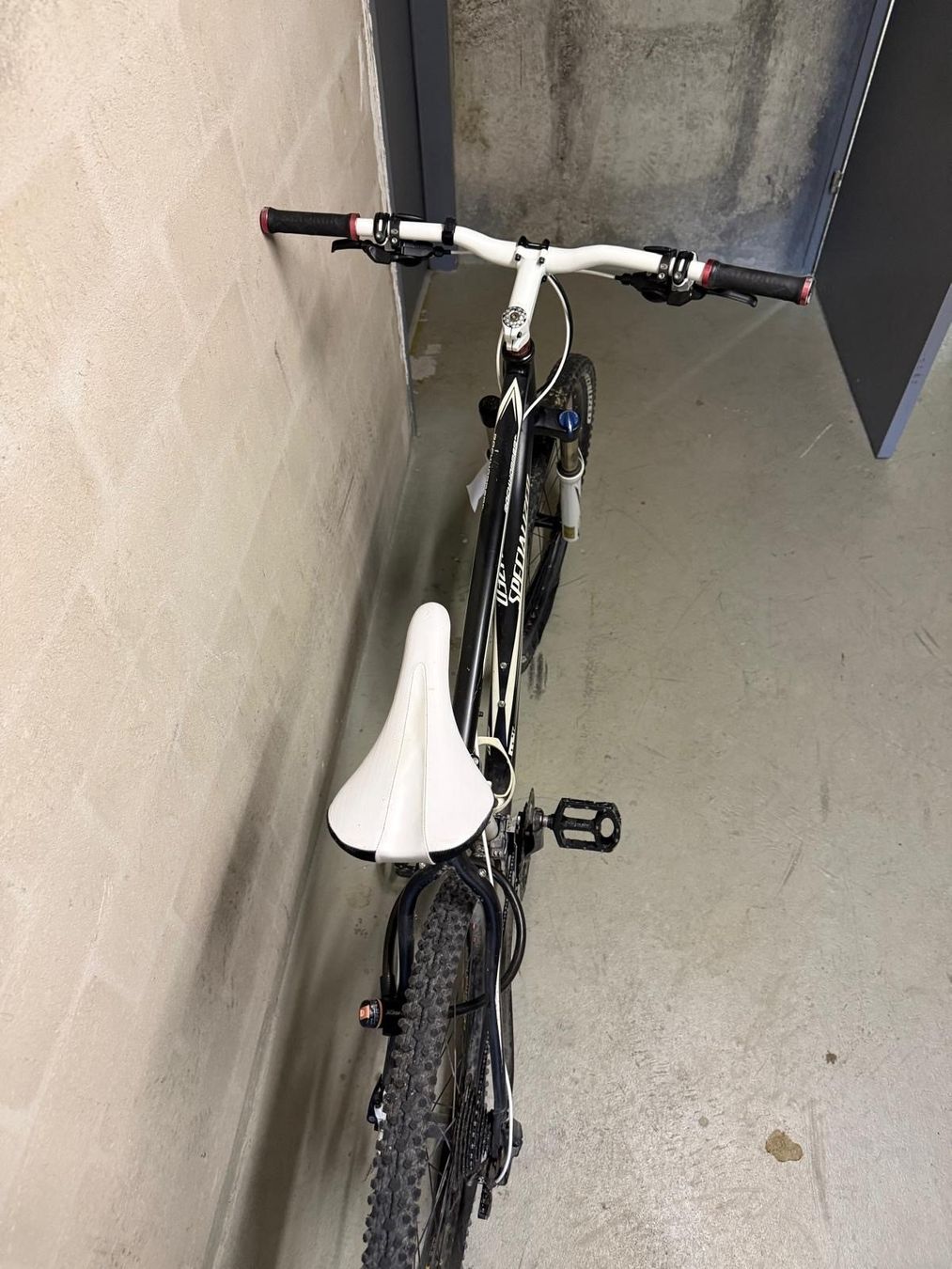 Specialized Velos: Specialized Hardrock Mountainbike – Gebraucht aus Beinwil am See von remoseelhofer 1