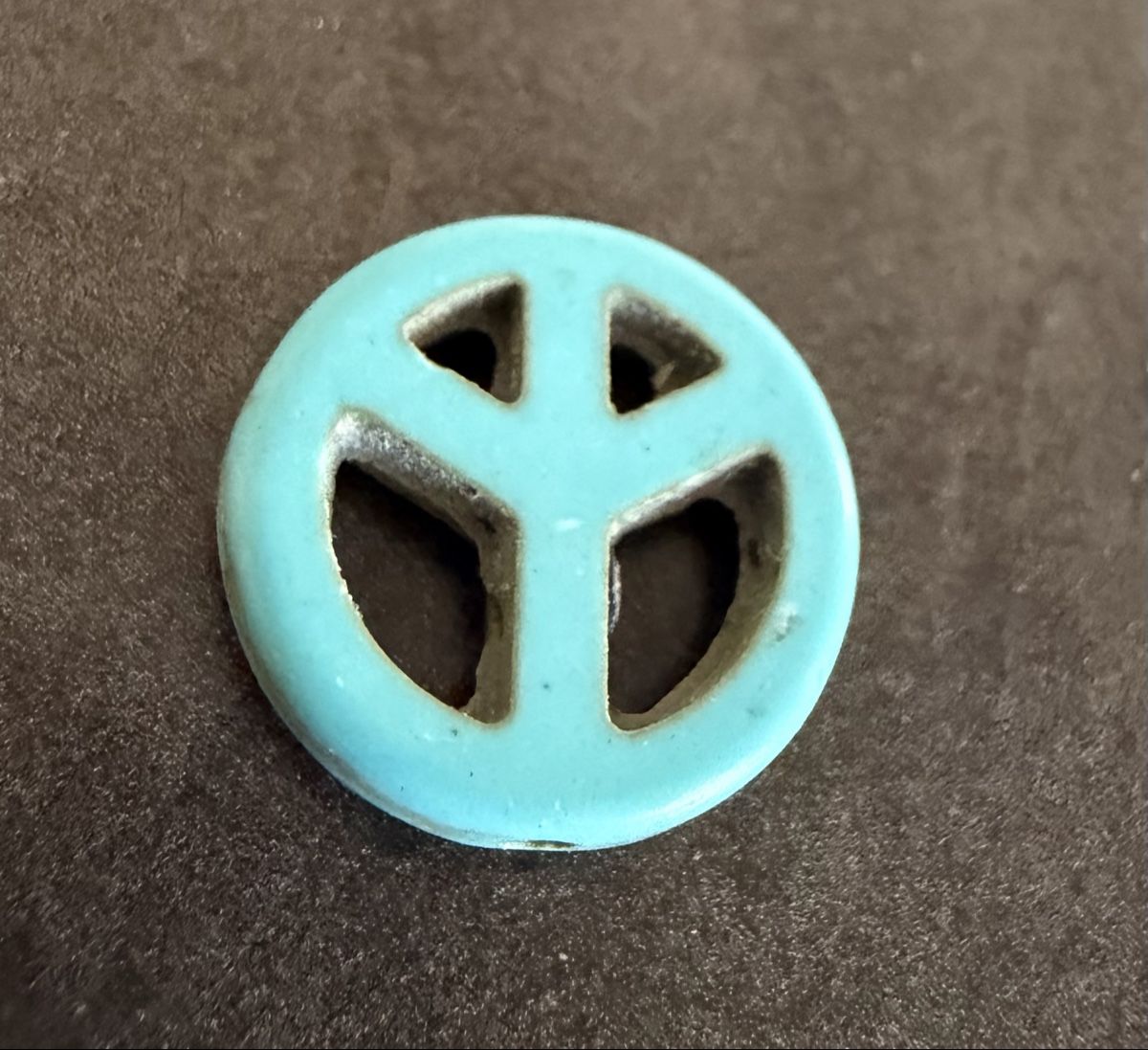 Perle (finte): Perle Peace Zeichen hellblau Keramik  – Nuovo (secondo la descrizione) da Zürich venduto da joyfulgrace