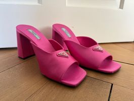 Prada Pantoletten Grösse 38 Pink Seide