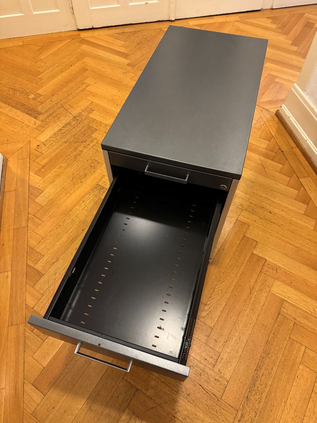 Embru Banconi: Rollkorpus | Kästchen Embru – Usato da zürich venduto da BB-2005 4