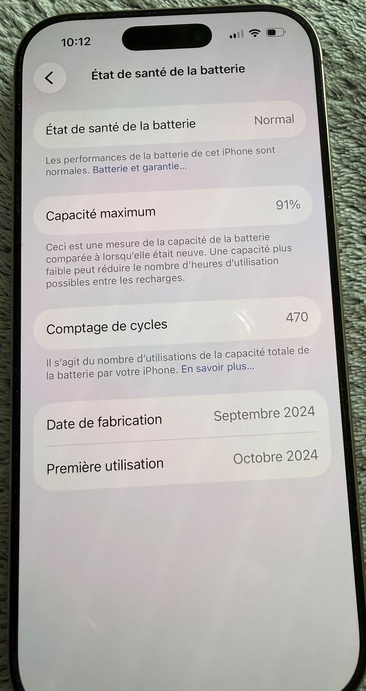 Apple Telefoni cellulari / Smartphones: iPhone 16 Pro 128 Go – État impeccable – Usato da Delémont venduto da Elodie90 1