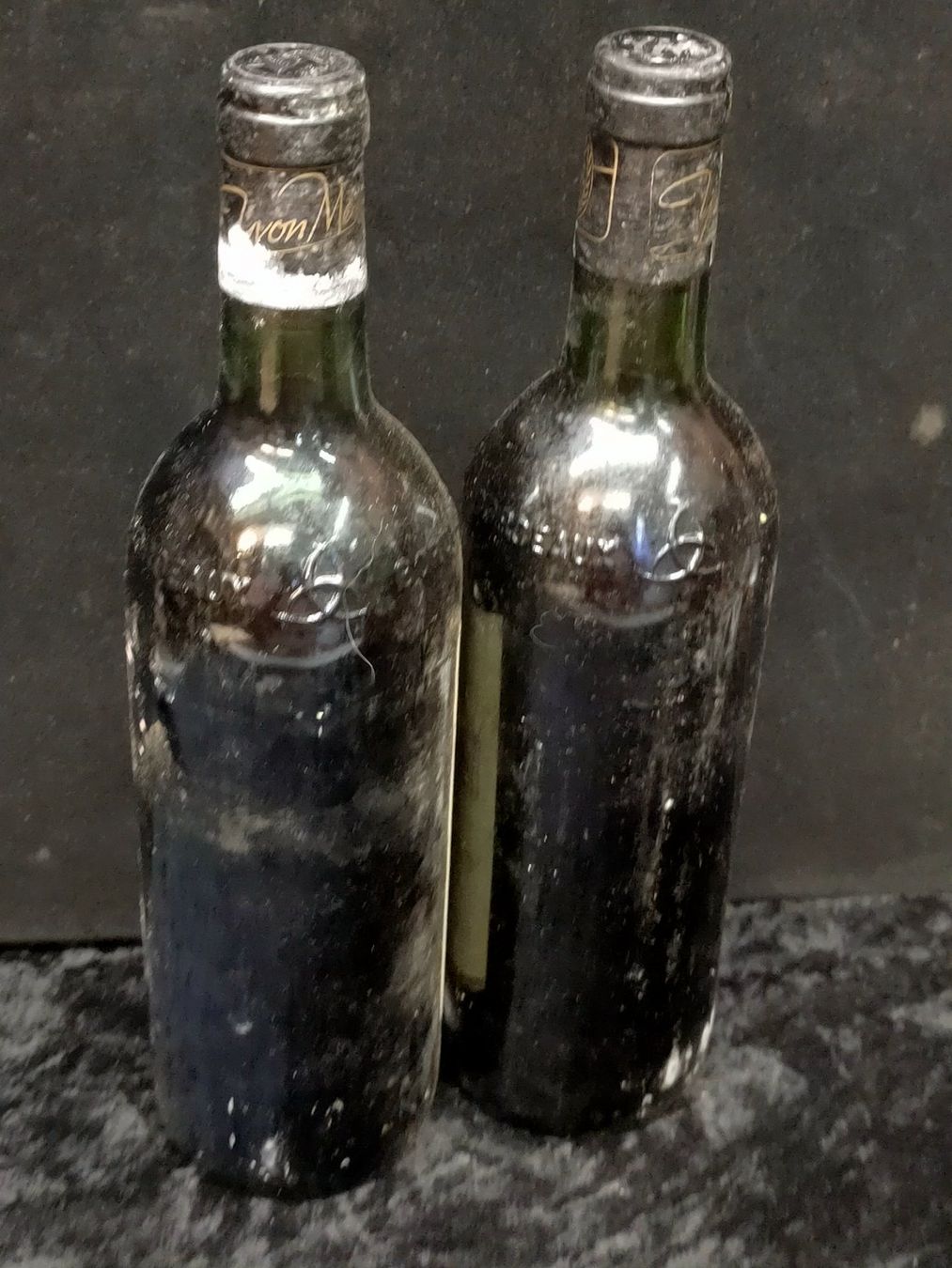 Wein: 2 BOUTEILLES CHÂTEAU BEAUVILLAGE 1982 – Neu (gemäss Beschreibung) aus Genève von Leboucheoreilles 7
