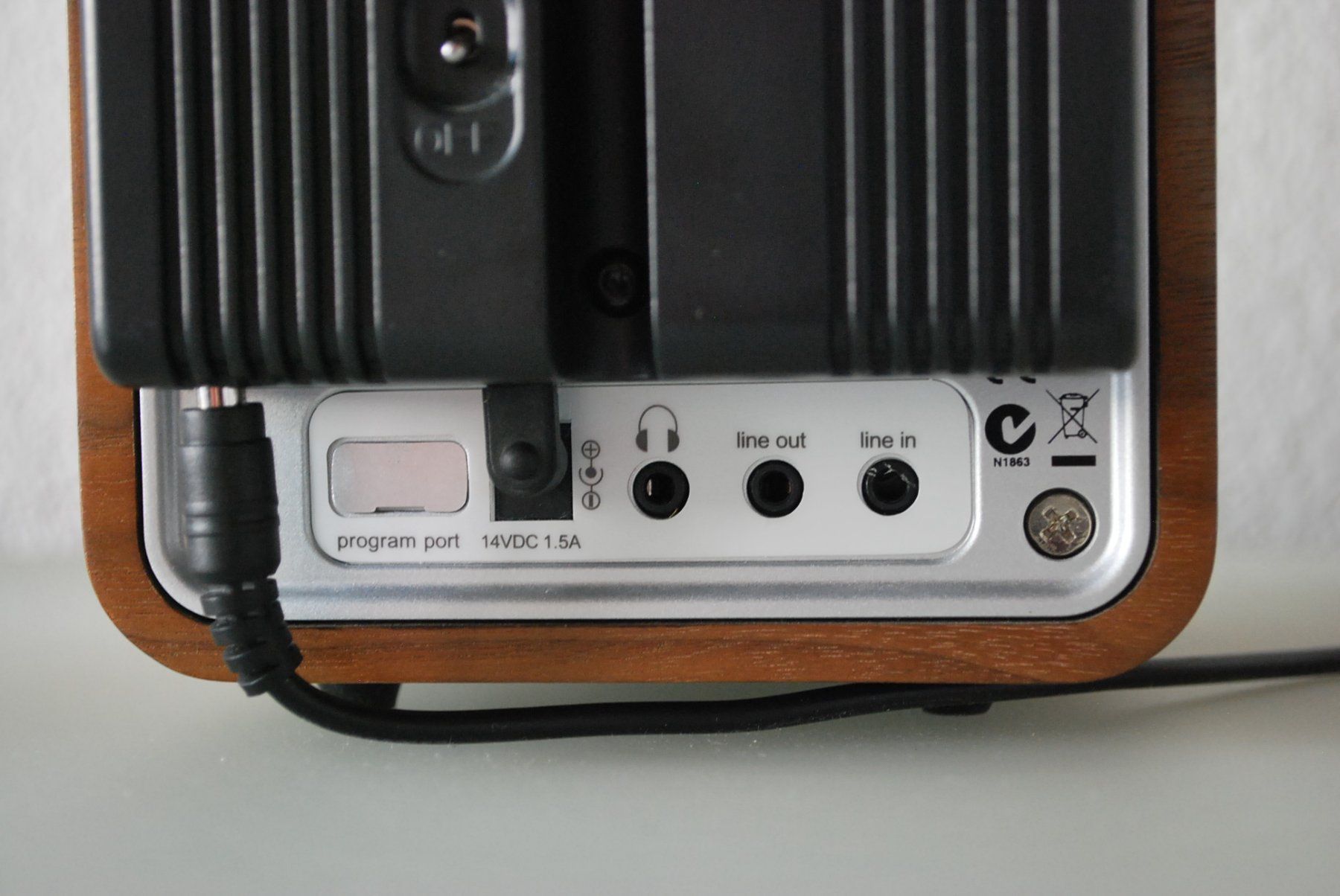 Ruark Radio: Ruark Audio Radio mit FM/DAB/AUX – Usato da Ennetbaden venduto da Rosen1 2