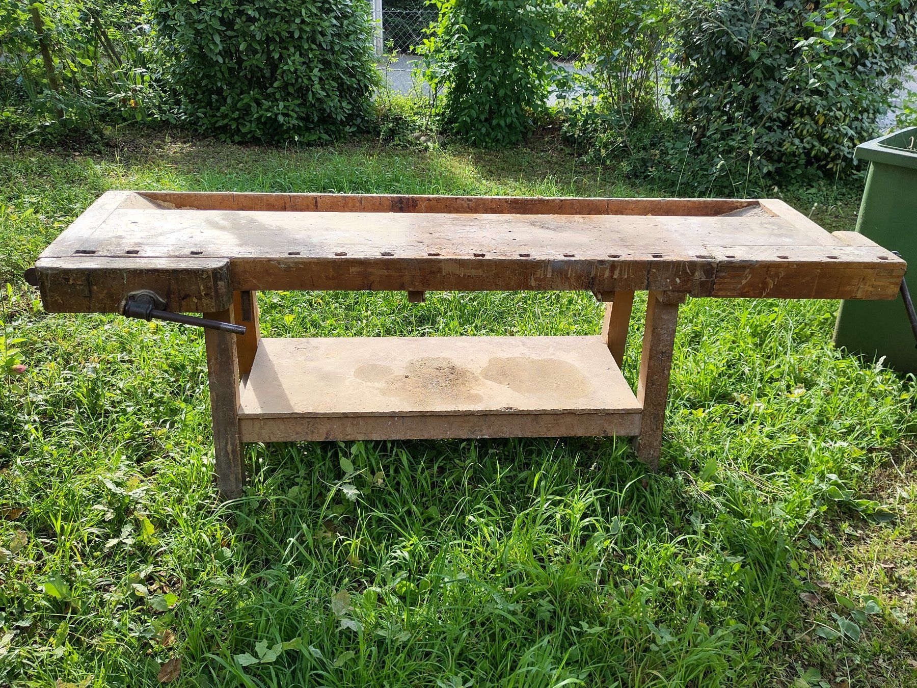Werkbänke: Etabli de menuisier – Gebraucht aus Versoix von Mravel 2