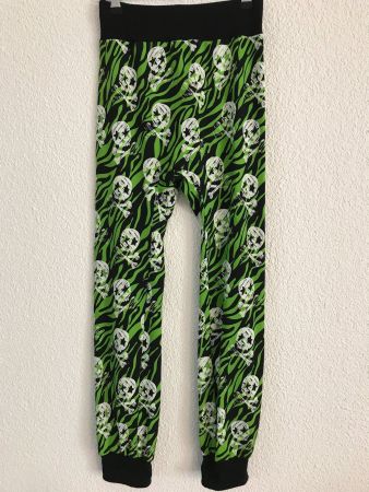 Totenkopf Skull Pumphose Mitwachshose Gr. 146/152 Neu