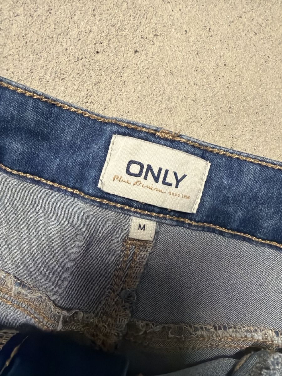 Only Jeans: Damen Jeans Shorts ONLY blau Grösse M  – Usato da Känerkinden venduto da melbaumg 2