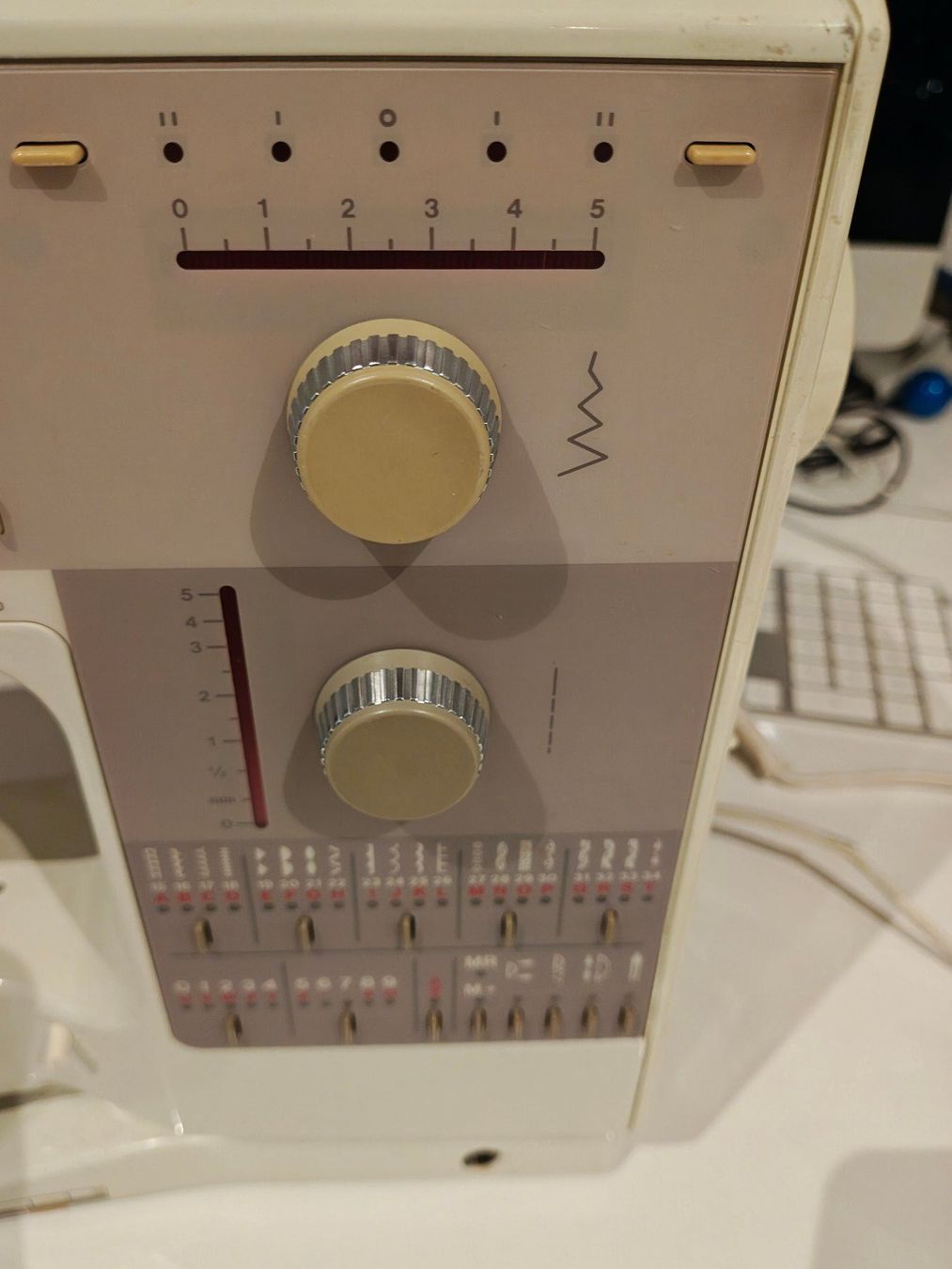 Bernina Macchine da cucire: Bernina Typ 1230 – Usato da Marthalen venduto da Adler777 2