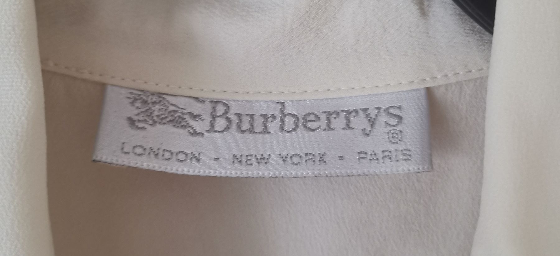 Burberry Camicette: Burberry Seidenbluse  – Usato da Uerikon venduto da pink_flamingo 3