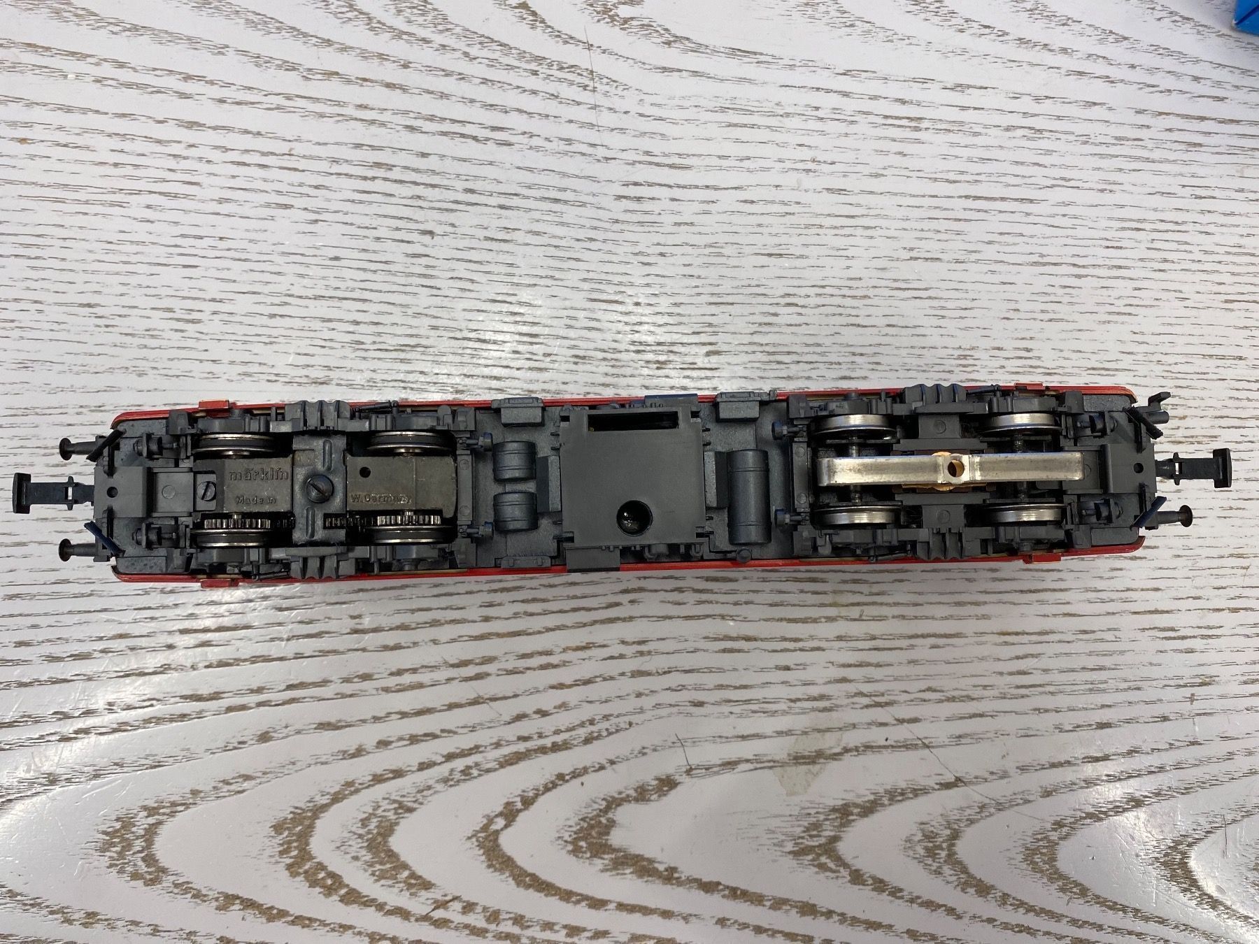 Märklin Modellini di ferrovie: Märklin 3153 DB BR120 – Usato da Lupsingen venduto da New-Haven 3