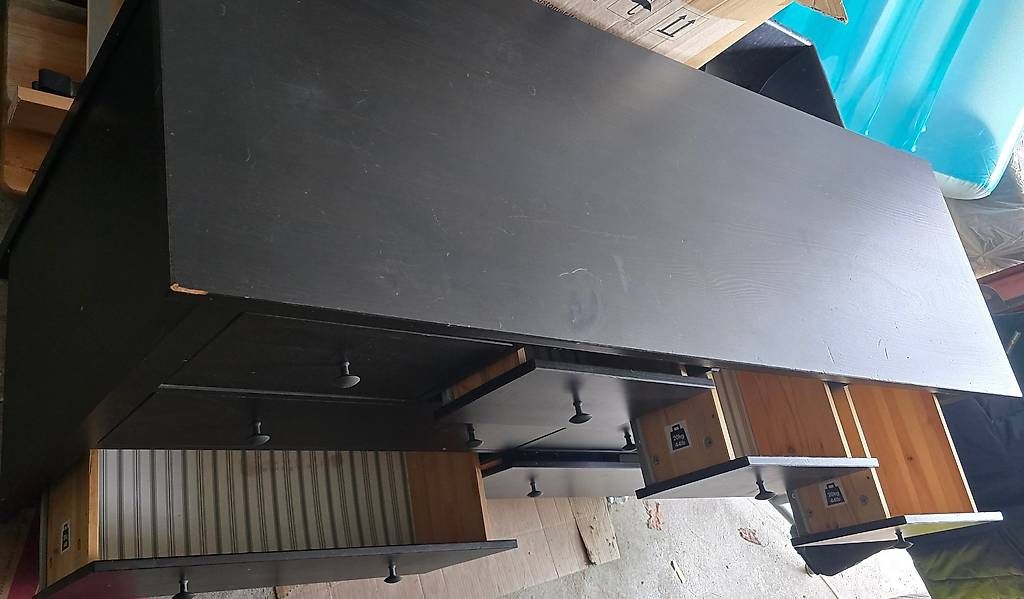 Cassettiere: A débarrasser COMMODE NOIR – Usato da Crissier venduto da Tcloux