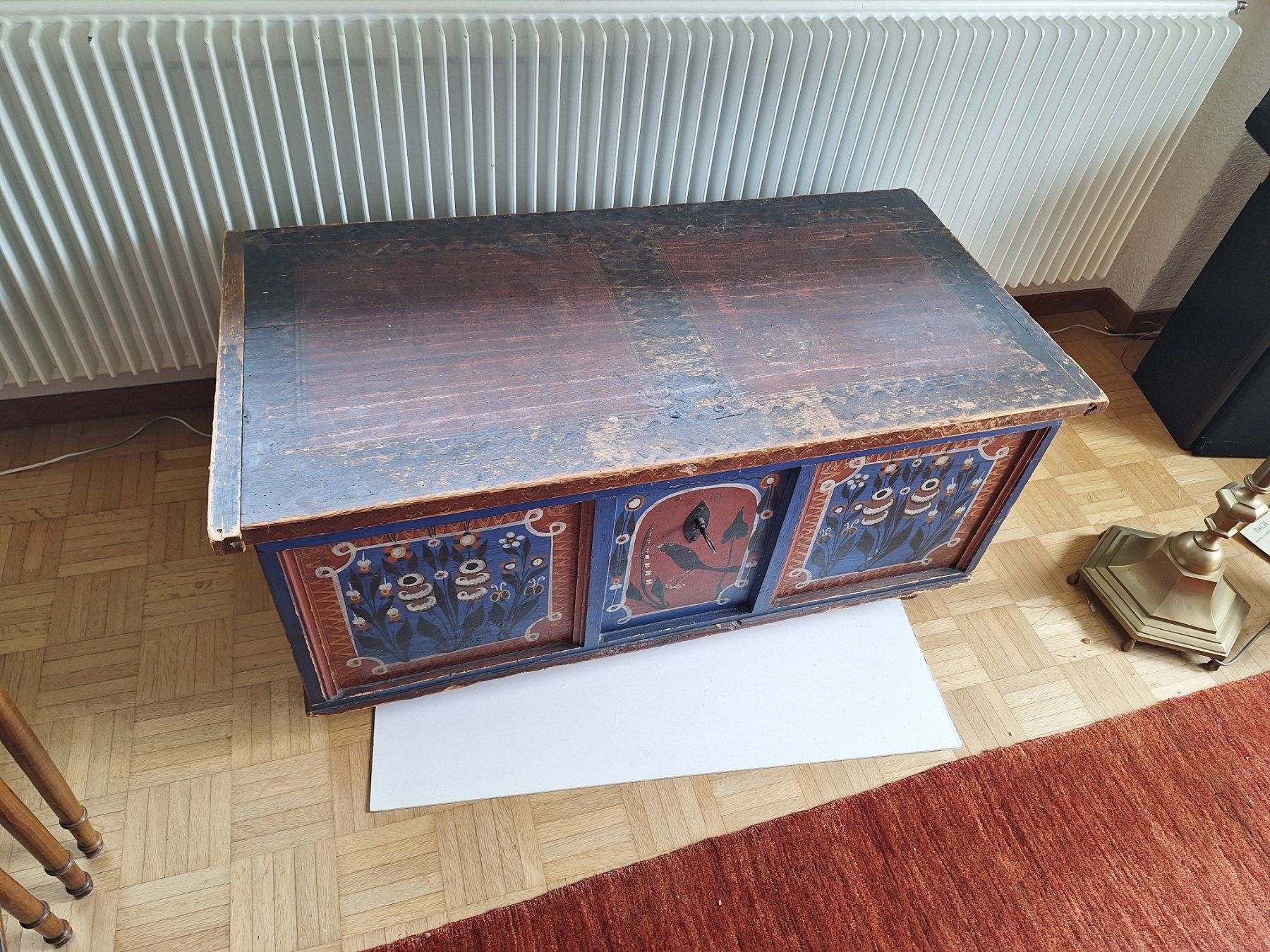 Cassapanche: Bemalte blaue Truhe – Usato da Zollikofen venduto da jan_rv69