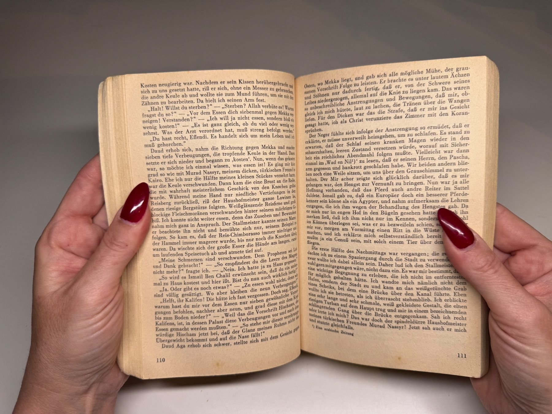 Libri: ROMAN: Karl May, Menschenjäger – Usato da Grosswangen venduto da Kleine.Knoepfe 7