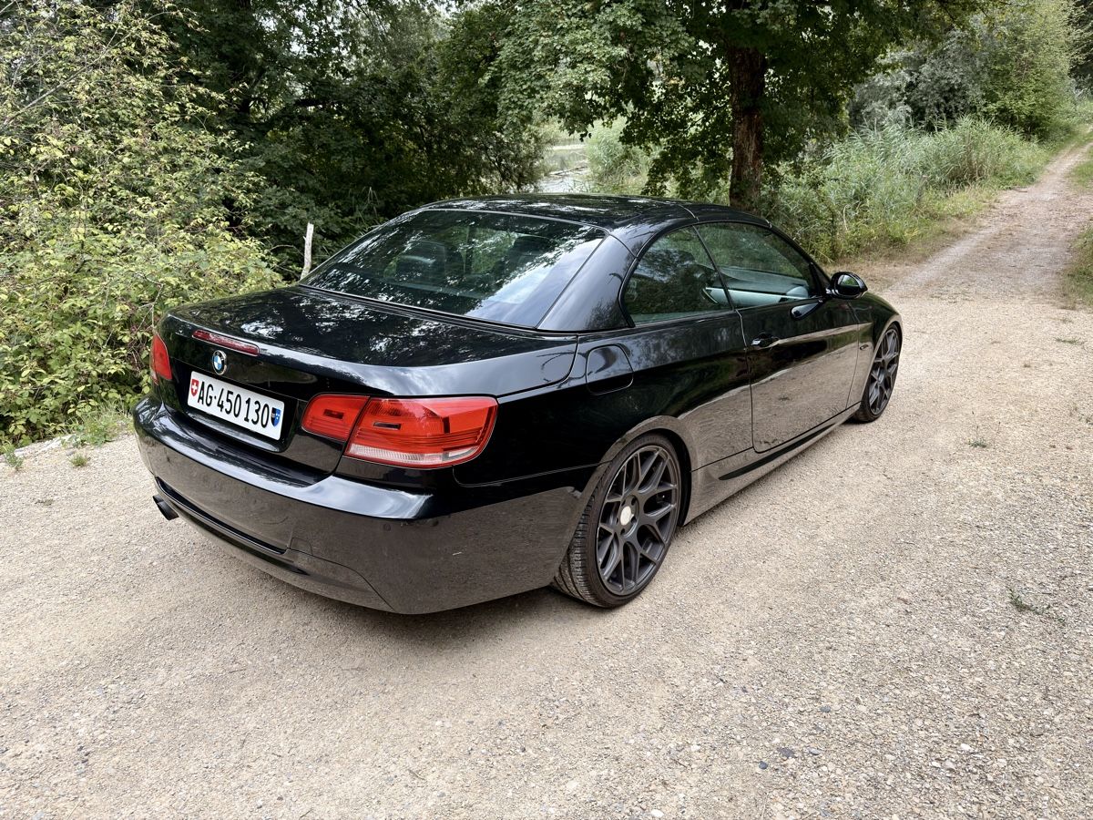 BMW Autos: BMW 330i Cabrio  – Gebraucht aus Kleindöttingen von arm_d9qm 1