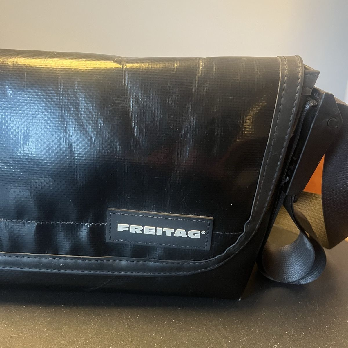 Freitag Borse: Freitag Hawaii Five-O F41 Schwarz – Usato da Bern venduto da buletzko 1