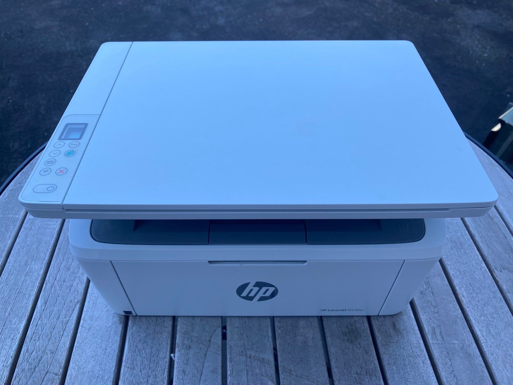 Hewlett Packard Stampanti: HP- LASER JET MFP M140w – Usato da Aesch ZH venduto da LiquidAktion