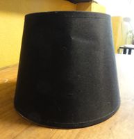 Konischer Lampenschirm für Tischlampe