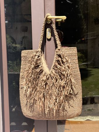 Borsa in rafia  con frange - Handmade!