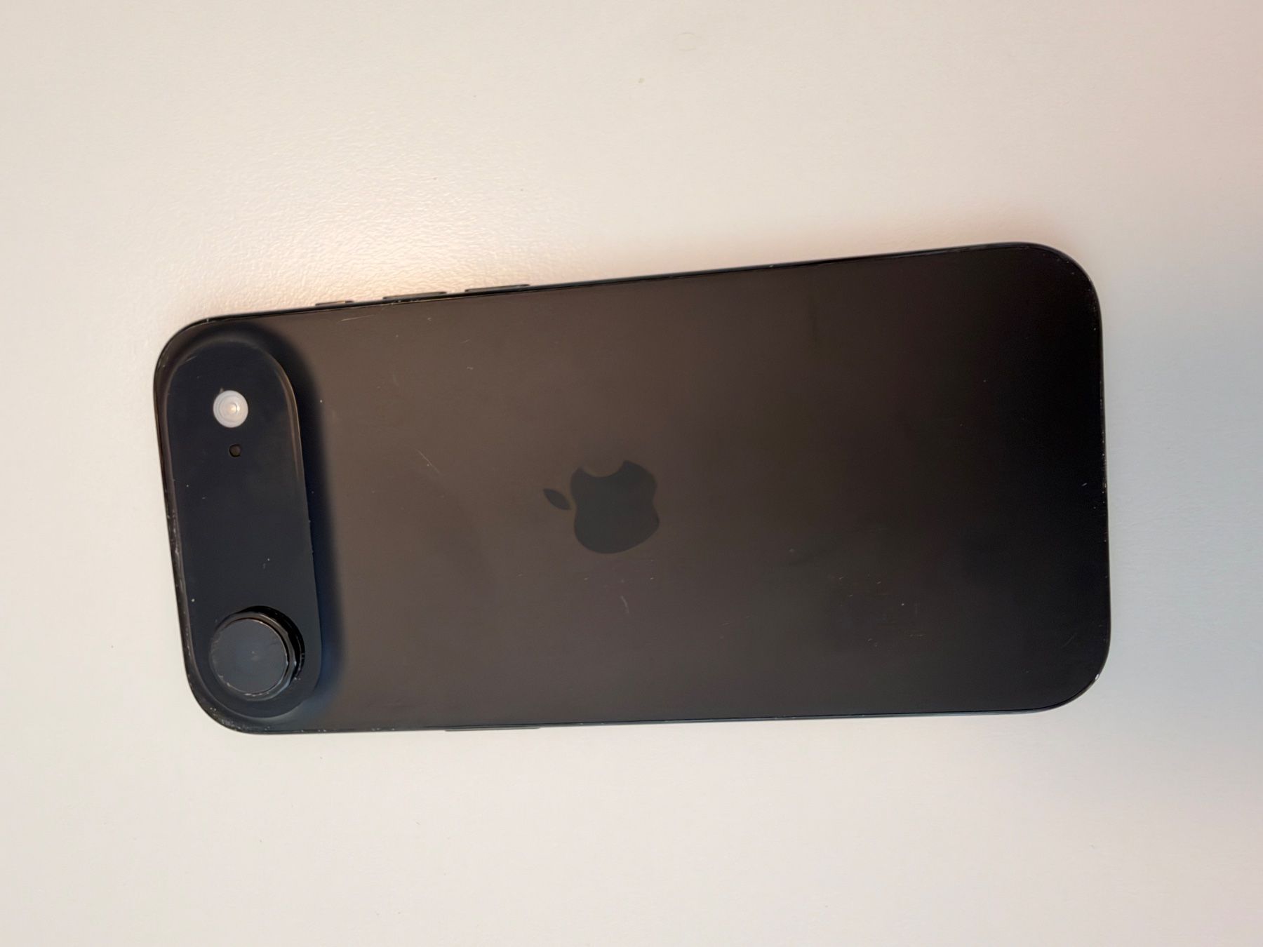 Apple Portables: Apple iPhone Air 256Go noir – D'occasion à Montreux par lmarthaler 5