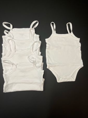 5 Verbaudet Bodys ohne Ärmel Gr. 71 (9 Monate) – wie Neu 