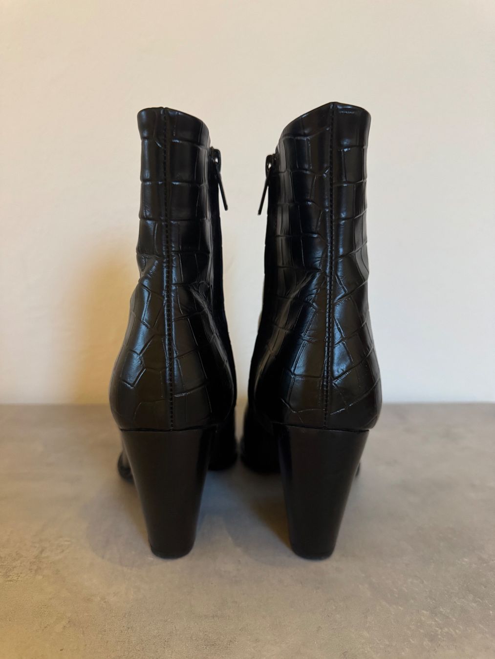 Kooples Chaussures femmes: The Kooples Stiefelette Gr. 37 – D'occasion à Stäfa par TuuliM 2
