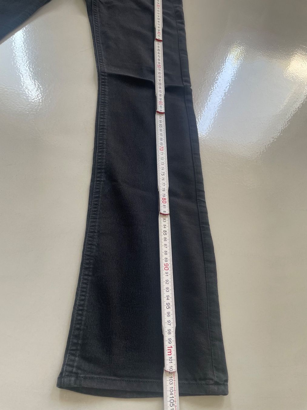 H&M Jeans: Jeans H&M Black Ab 1.- – D'occasion à Minusio par Pink222 5