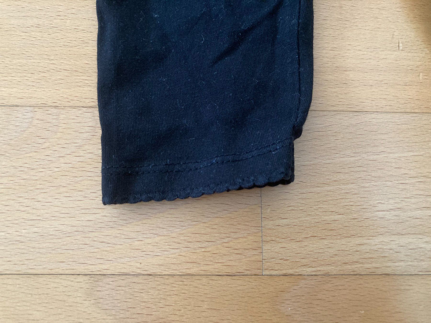 H&M Calze & Collant: 3/4-Leggins "H&M" Bio-Baumwolle – Usato da Muttenz venduto da Juvenile33 2