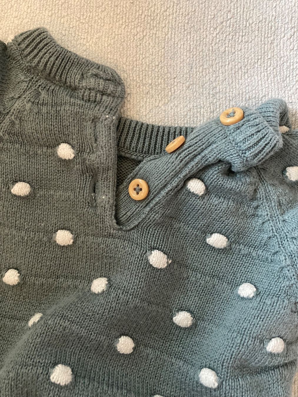Maglioni & Felpe: Herziger Pulli mit Punkten – Usato da Luzern venduto da Florentina 1