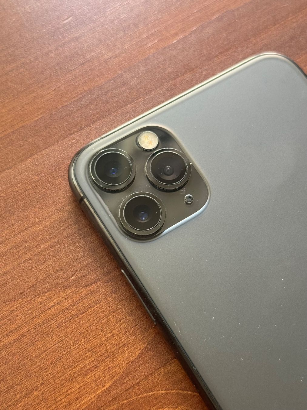 Apple Handys / Smartphones: Apple iPhone 11 Pro Max – 256 GB – Graphite – Gebraucht aus Zürich von nayawe 1