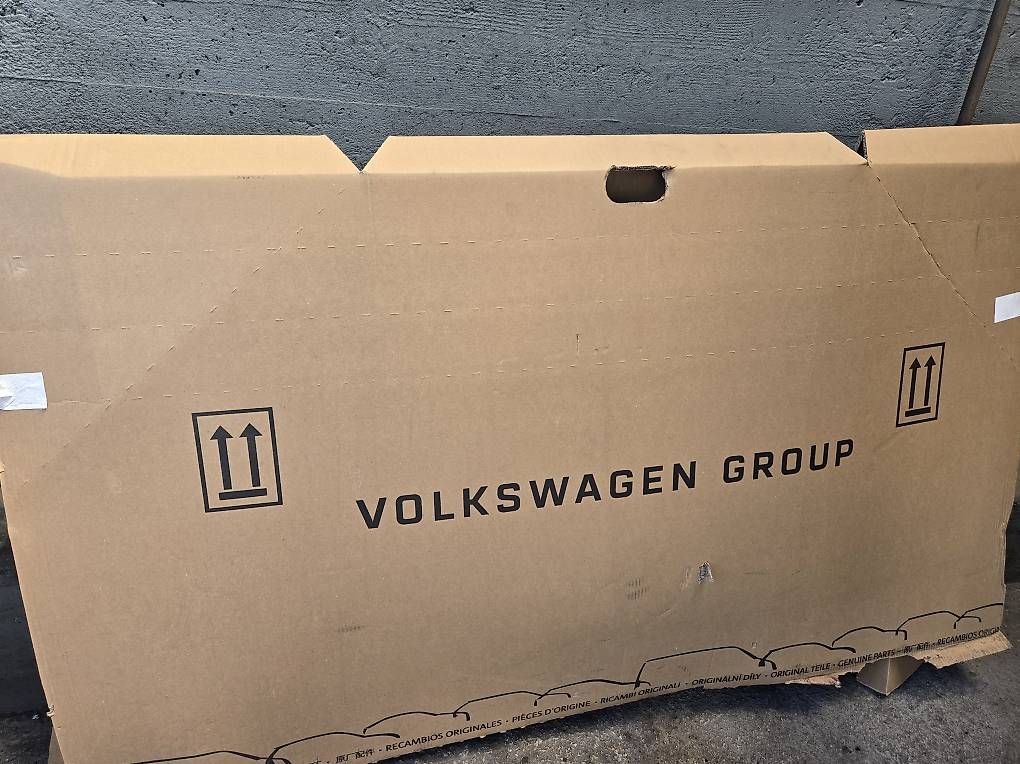 Toutes les pièces auto: Motorhaube Frontklappe VW T5 – D'occasion à Höfen b. Thun par IFA-Service 2