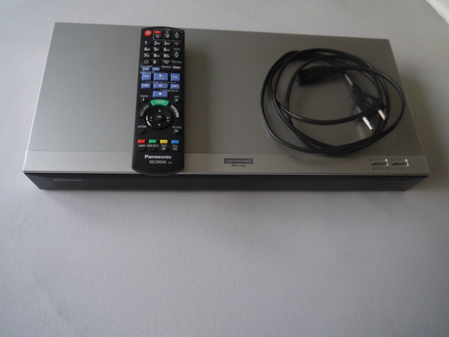 Panasonic Sistemi audio & multimediali: PANASONIC DMR UBC70 - 4K UHD Blu Ray Player/Recorder – Usato da Hagendorn venduto da Blaf 1