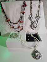  SCHMUCK-SET | 5-TEILIG| HALSKETTEN & OHRSTECKER 
