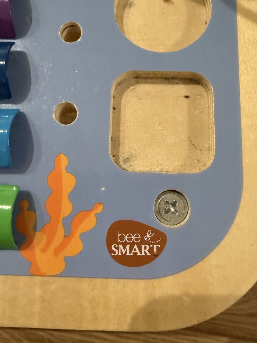 Giochi: Bee Smart Wooden Activity table - Educational Toy – Usato da Adliswil venduto da cla_9qpg 4