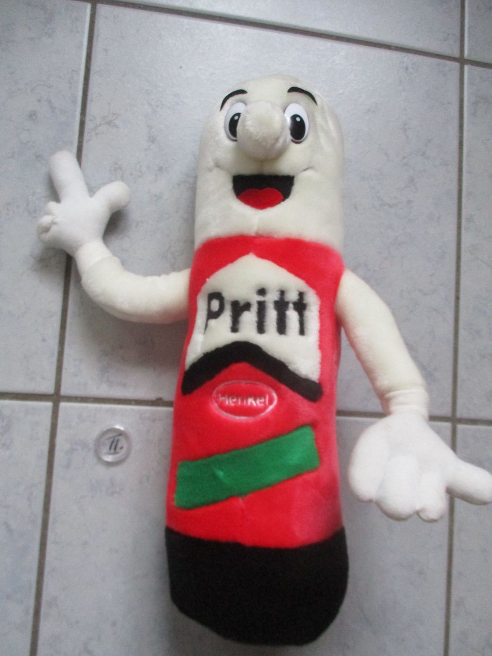 Toutes les décorations: Plüschfigur Pritt – D'occasion à Birsfelden par alles-muss-raus
