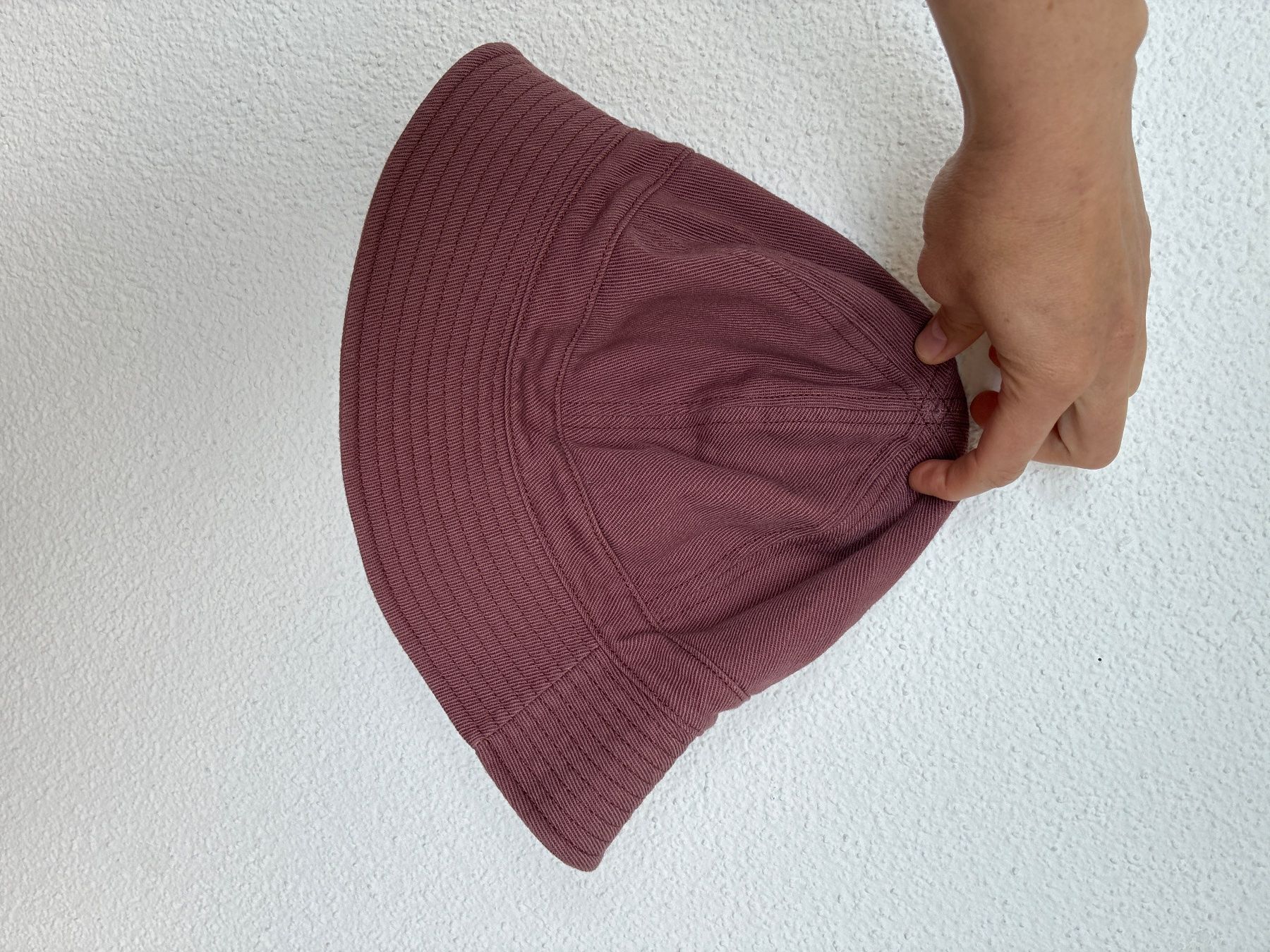 Soeur Copricapi, berretti & cappellini: Soeur Bucket Hat Gr. 1 – Usato da Zürich venduto da Tanikole