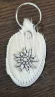 Schlüsselanhänger Edelweiss Fell Leder weiss neuwertig