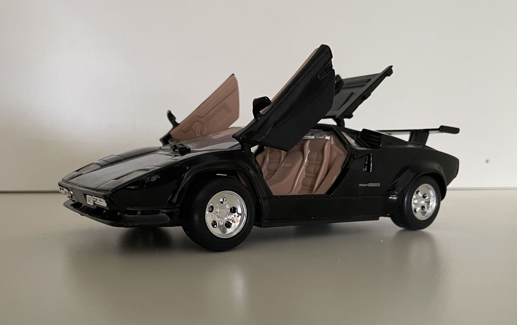 Lamborghini Voitures modèles: Automodell Lamborghini Countach – Neuf (Voir description) à Winterthur par Akatamaran 1