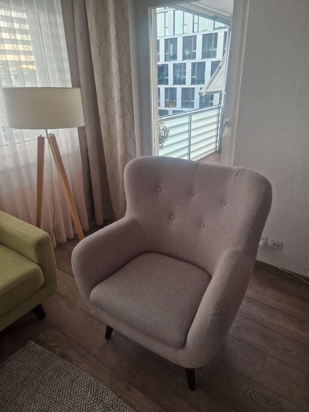 Sofas: Robustes Stoffsofa  – Gebraucht aus Rothenburg von DanDon1987 1