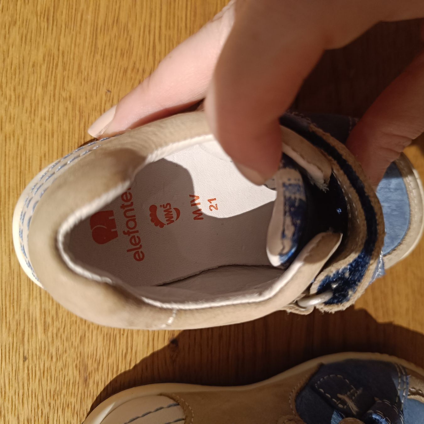 Elefanten Schuhe für Jungen: Schuhe Grösse 21 – Gebraucht aus Jaberg von urig17. 1