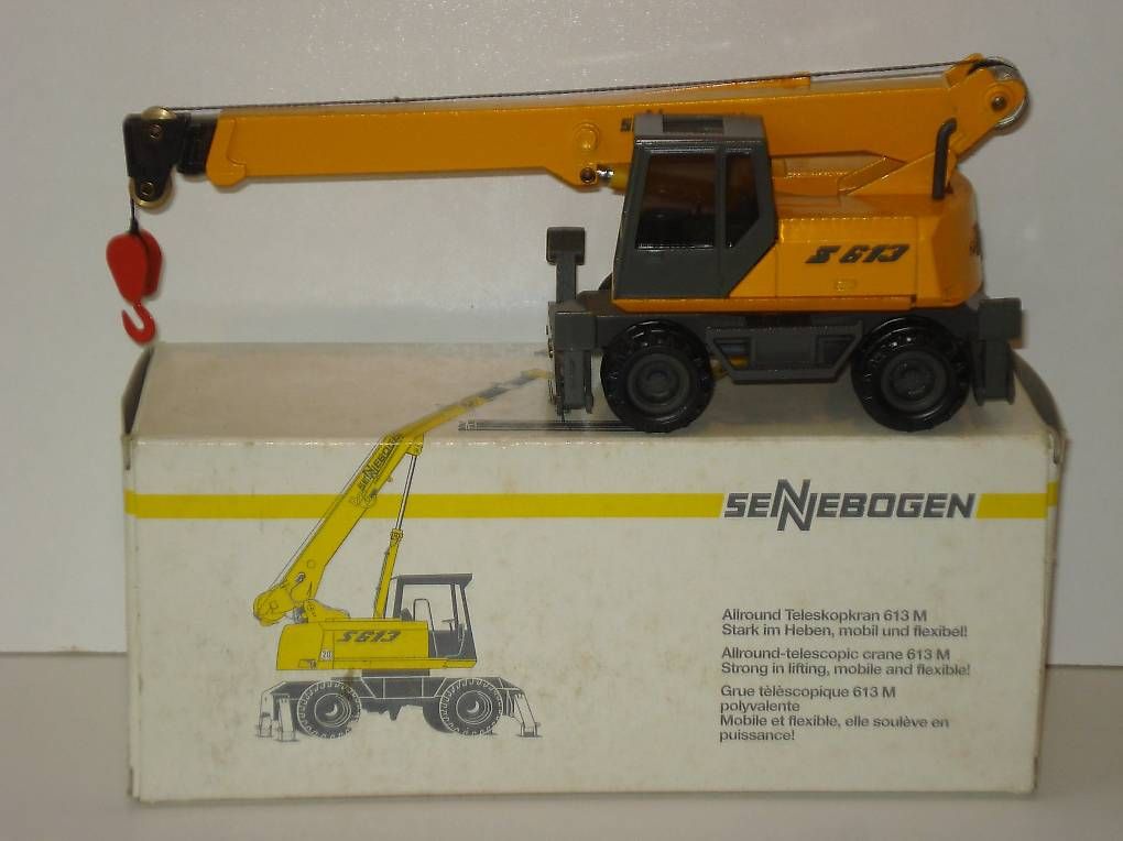 Kit di modellismo & Modellini statici: SENNEBOGEN S 613 M Teleskopkran – Nuovo (secondo la descrizione) da Mitlödi venduto da worker04