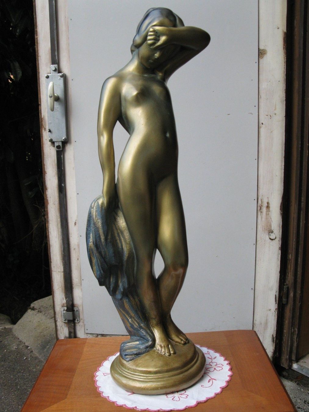 Sculture & Statue: Stehender Frauenakt – Usato da Altstätten venduto da antikundart 1