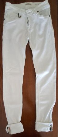 Weisse Burberry Brit Jeans, Grösse 27, Top Zustand!